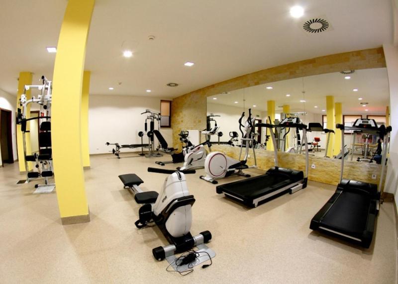 Hotel Aviator Kielce "Business Hotel Medical & Spa" Exterior foto