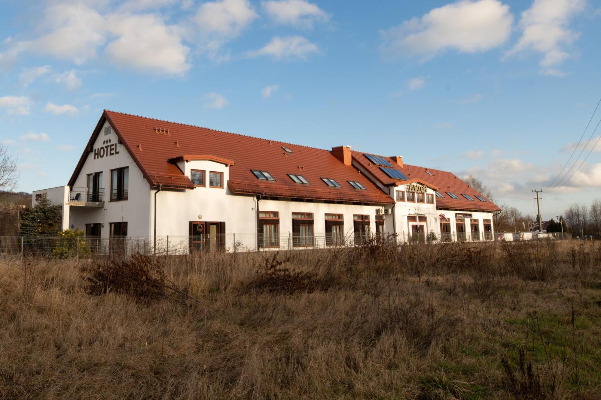 Hotel Aviator Kielce "Business Hotel Medical & Spa" Exterior foto